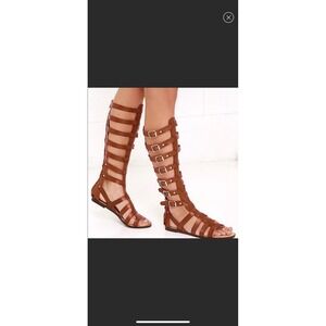 Steve Madden GIRL Penna Gladiator Sandals Gold Buckle Shoes 8.5 8 1/2 Cognac